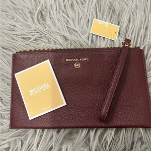 Michael Kors Clutch